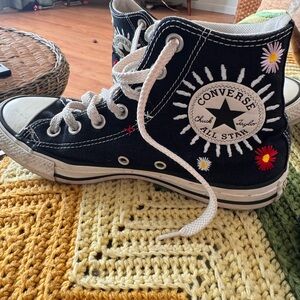 Converse women’s 6.5